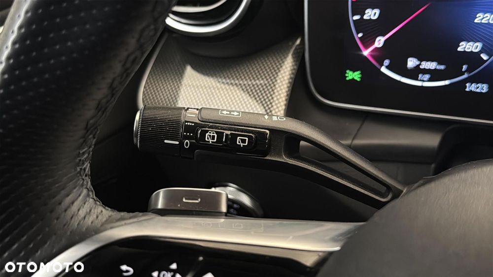 Mercedes-Benz GLC 200 4Matic 9G-TRONIC Edition AMG Line - 22