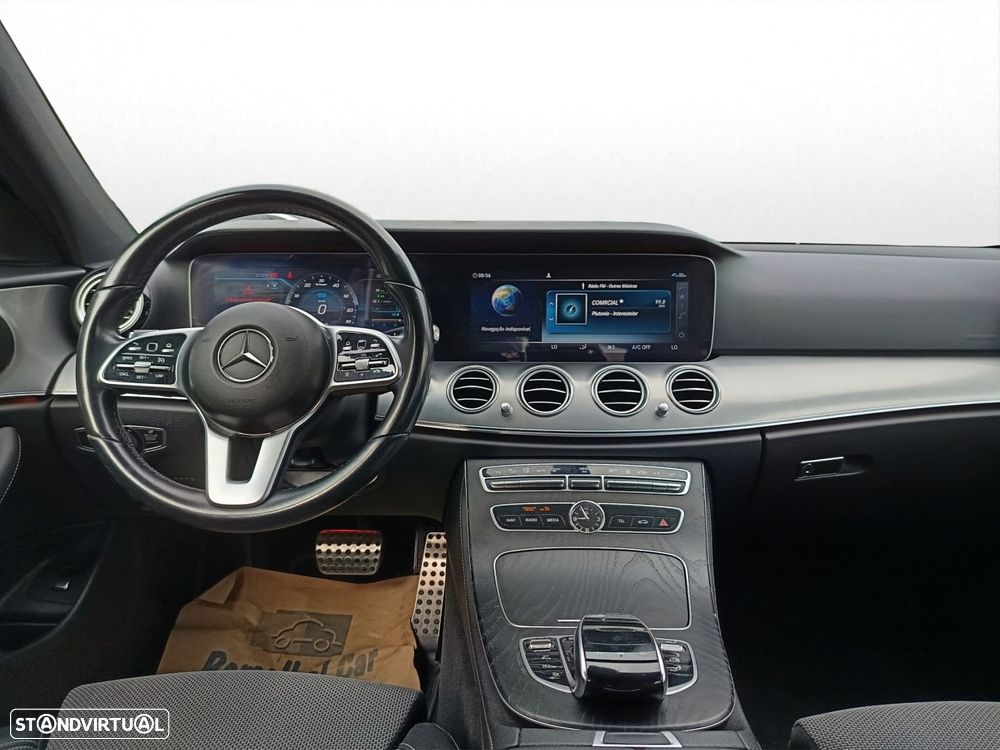 Mercedes-Benz E 300 de Avantgarde - 11