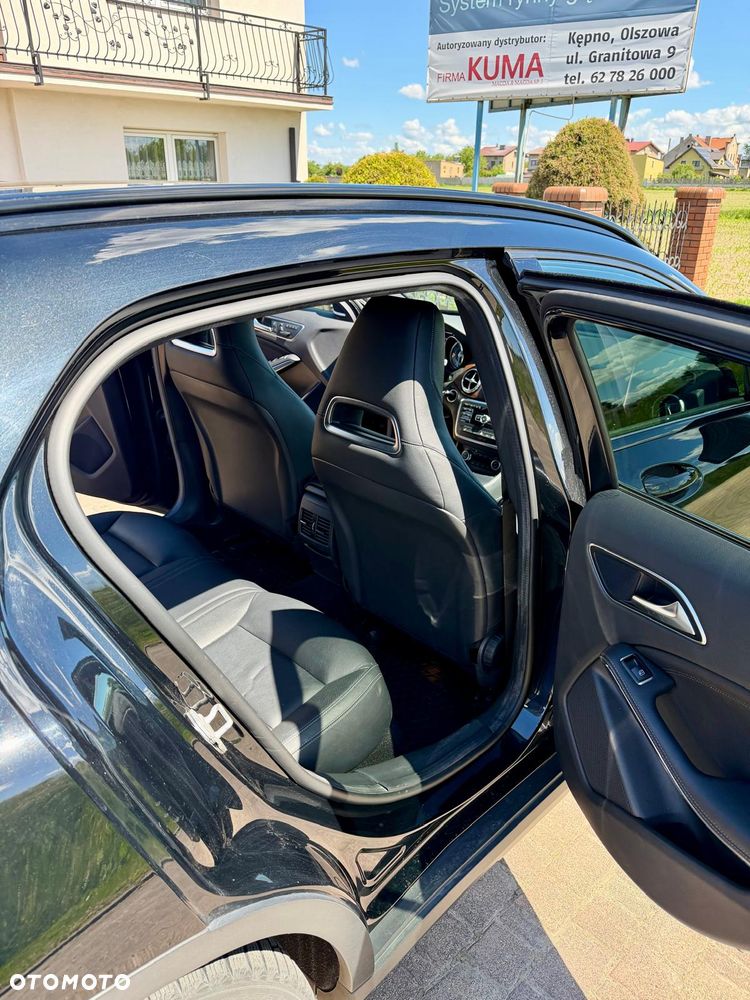 Mercedes-Benz GLA 250 4-Matic - 3