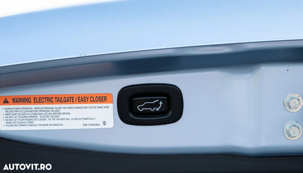 Mitsubishi Outlander - 15