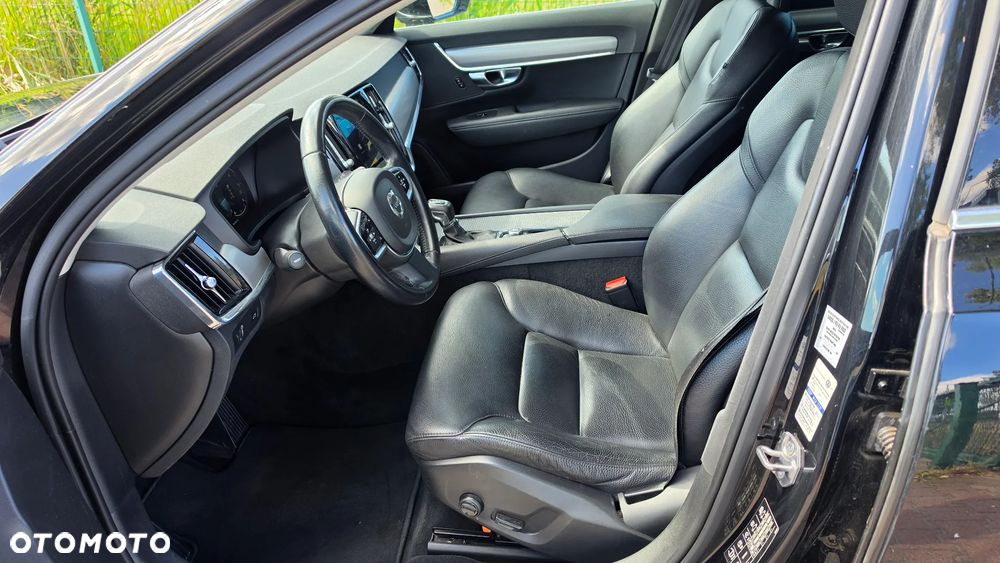 Volvo V90 D4 Geartronic Momentum - 13