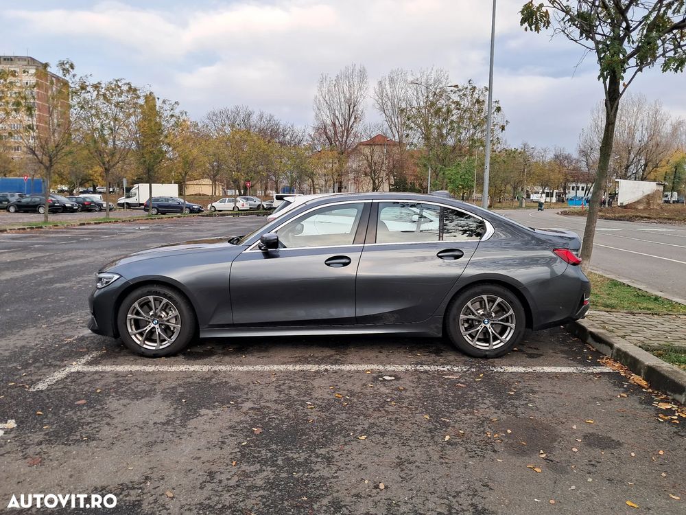 BMW Seria 3 330i Aut. Luxury Line - 3