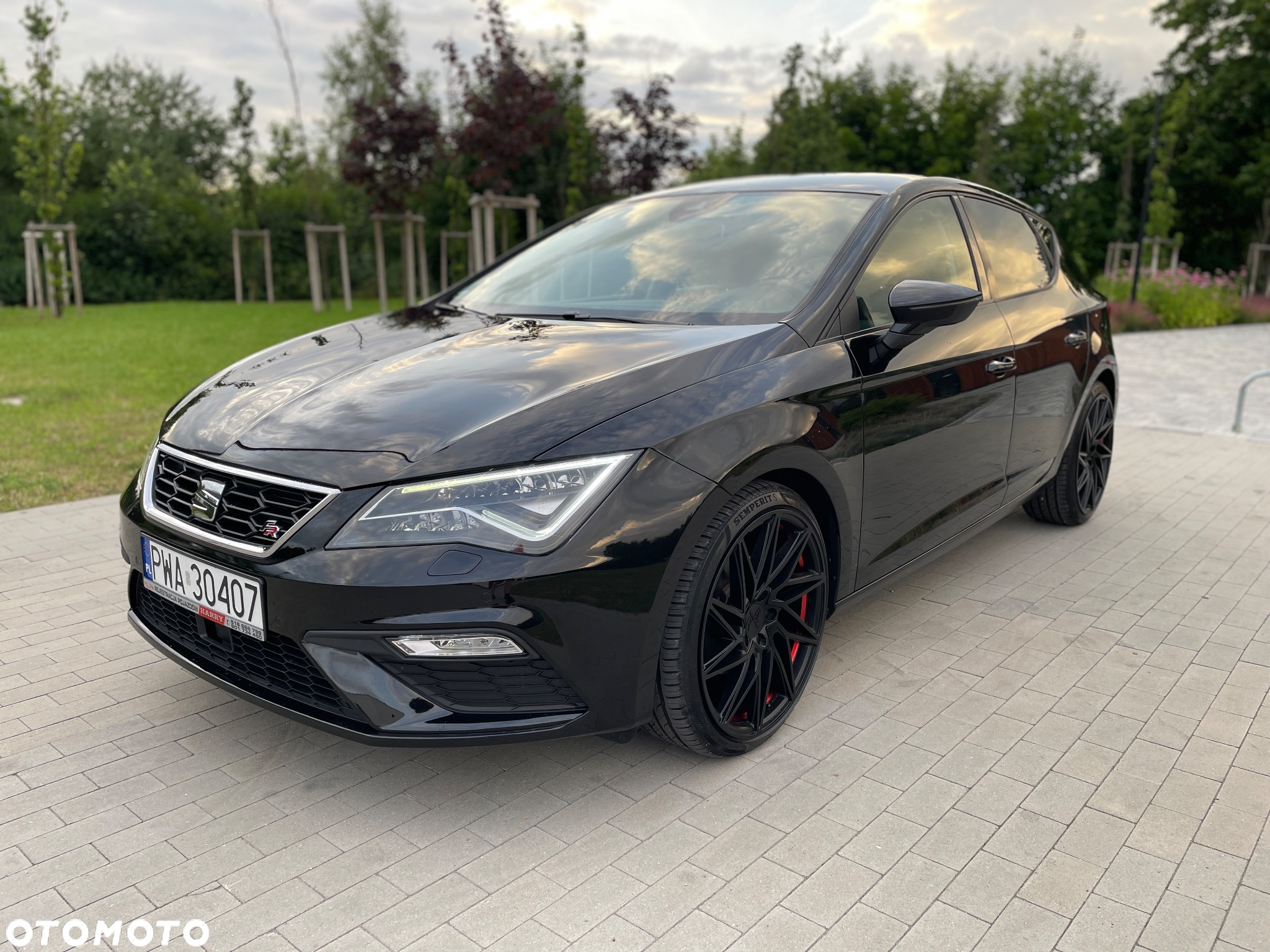 Seat Leon 1.5 EcoTSI Evo FR Black S&S DSG - 4