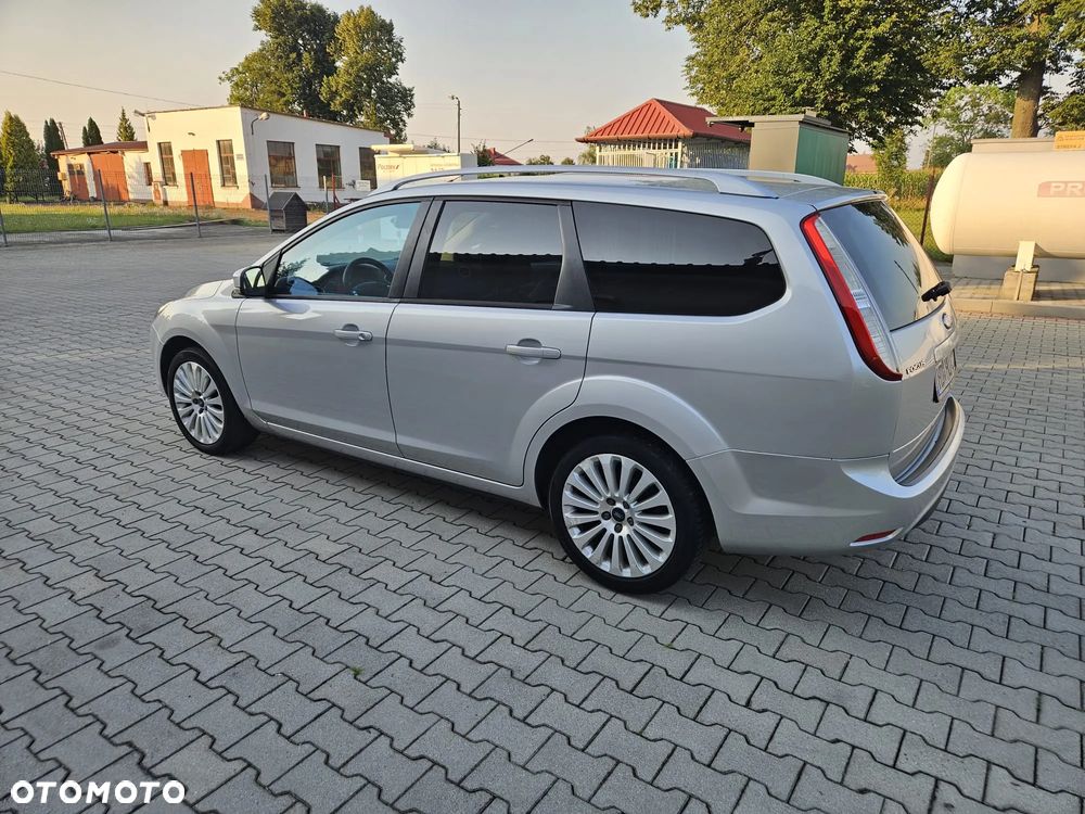 Ford Focus 1.8 Titanium - 6