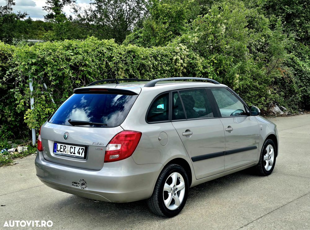 Skoda Fabia - 10