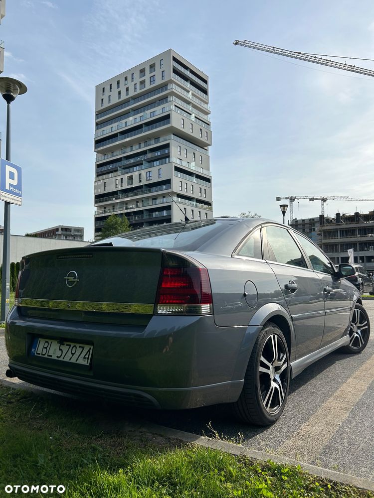 Opel Vectra 1.8 GTS - 2