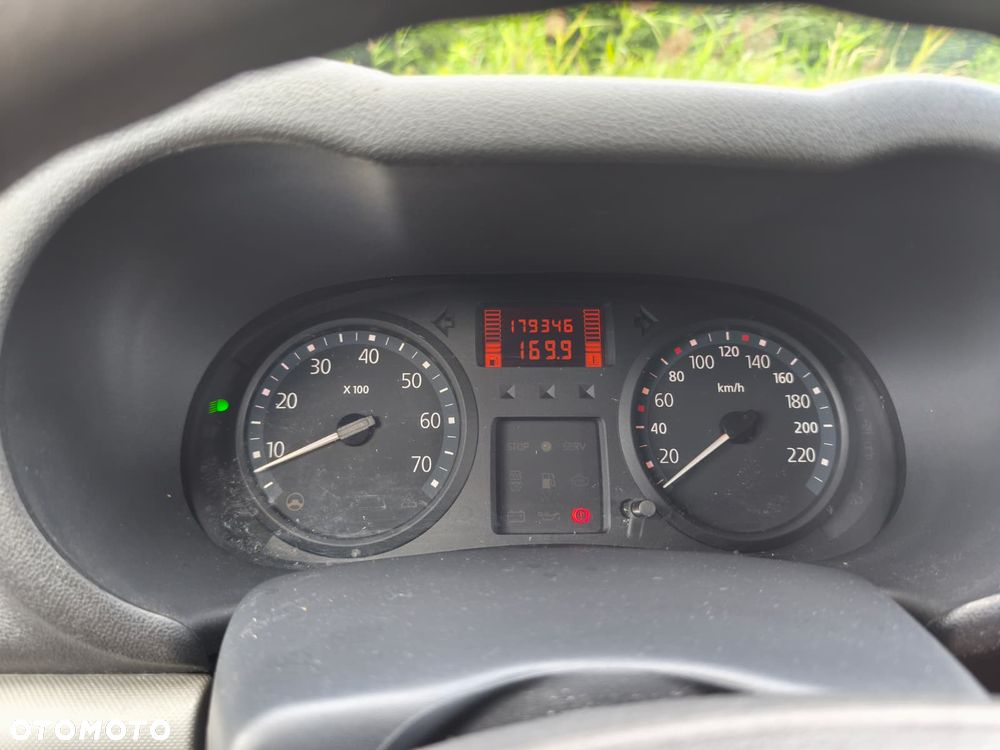 Renault Clio - 2