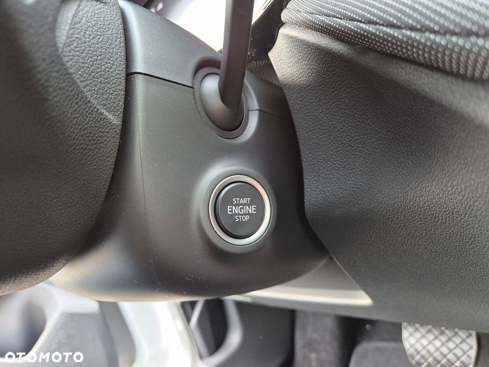 Skoda Fabia 1.0 TSI Selection DSG - 21