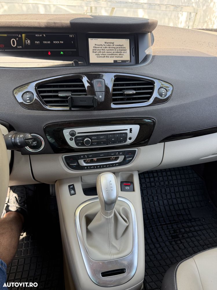 Renault Grand Scenic - 7