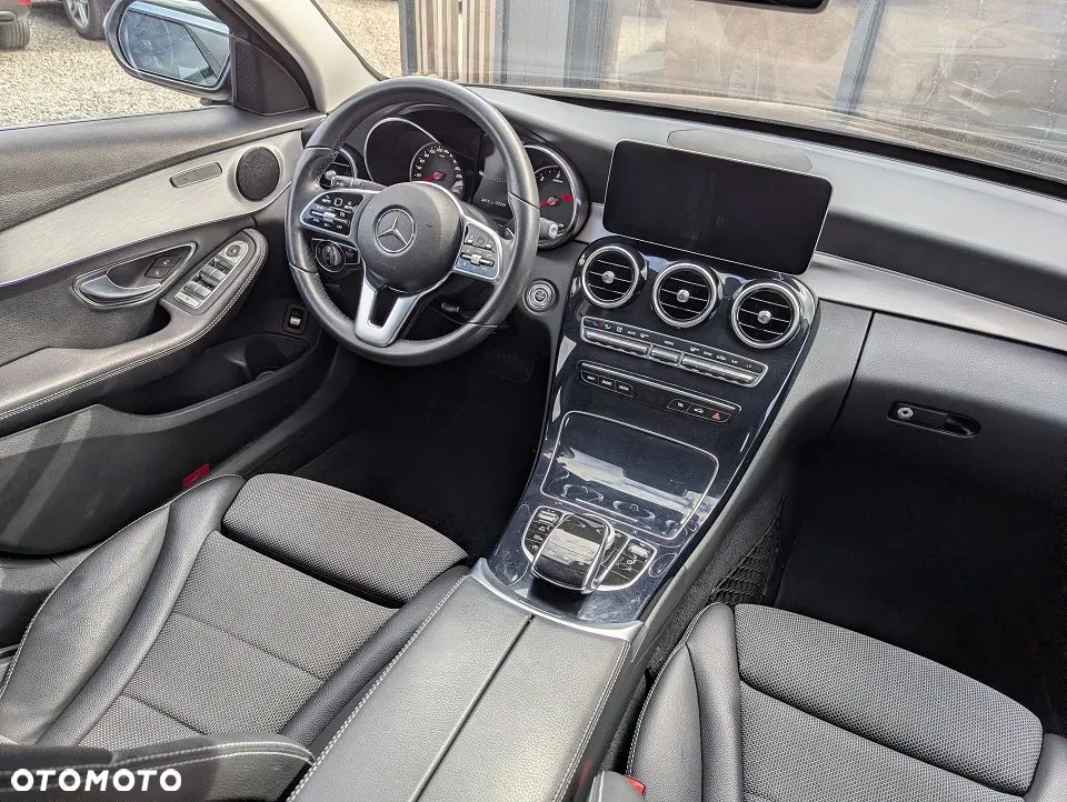 Mercedes-Benz Klasa C 220 d 4Matic 9G-TRONIC Avantgarde - 18