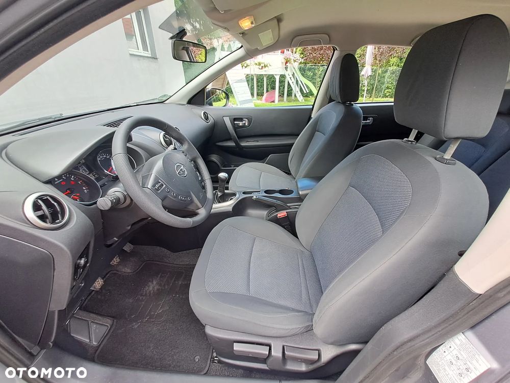 Nissan Qashqai - 12