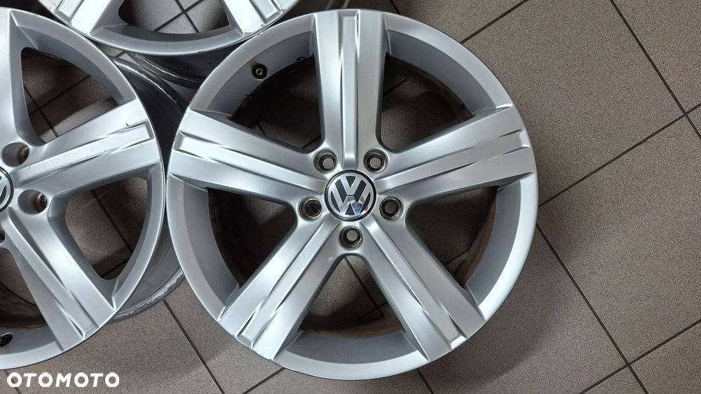 Felgi Aluminiowe 17 VW Passat B7 5x112 ET 47 Fontana - 5
