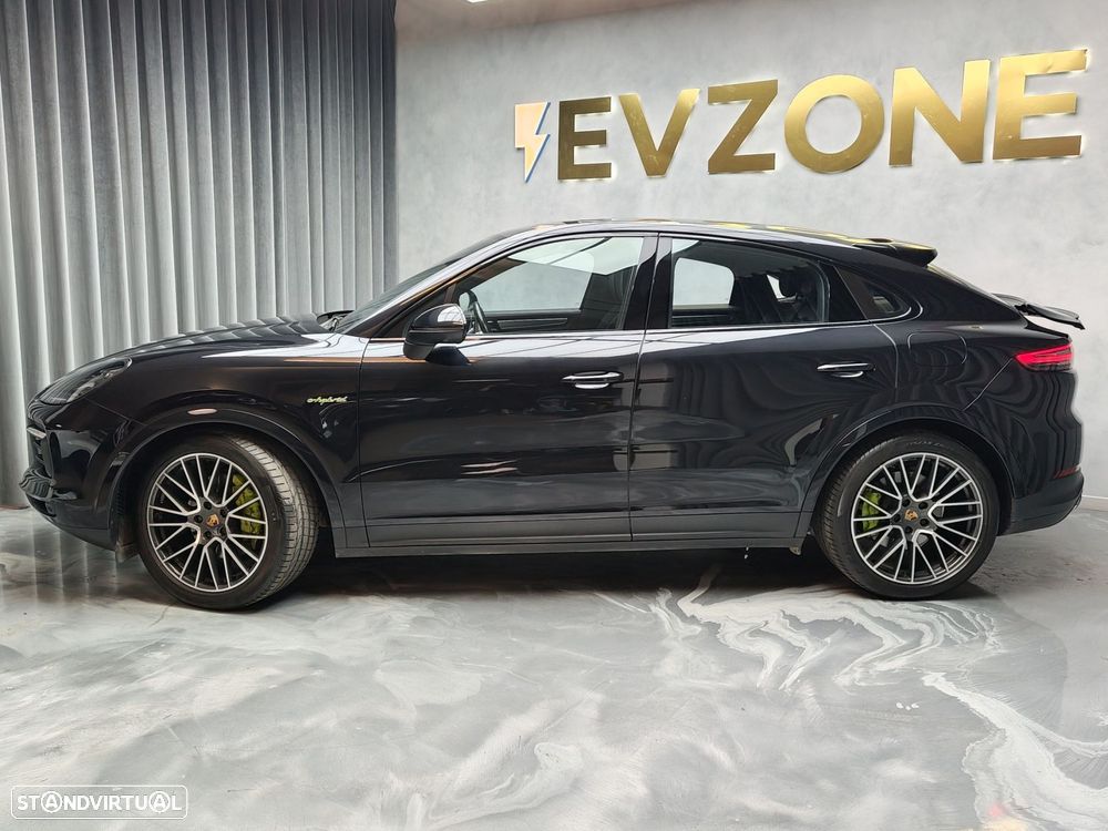 Porsche Cayenne Coupé E-Hybrid - 5