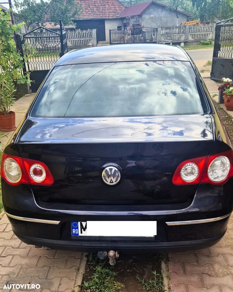 Volkswagen Passat 1.9 TDI Comfortline - 3