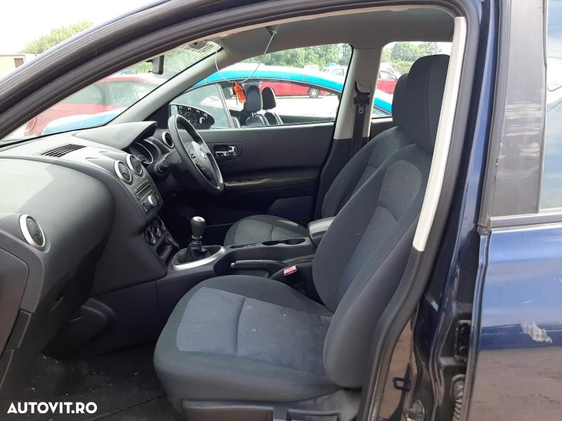 Dezmembrez Nissan Qashqai - 5