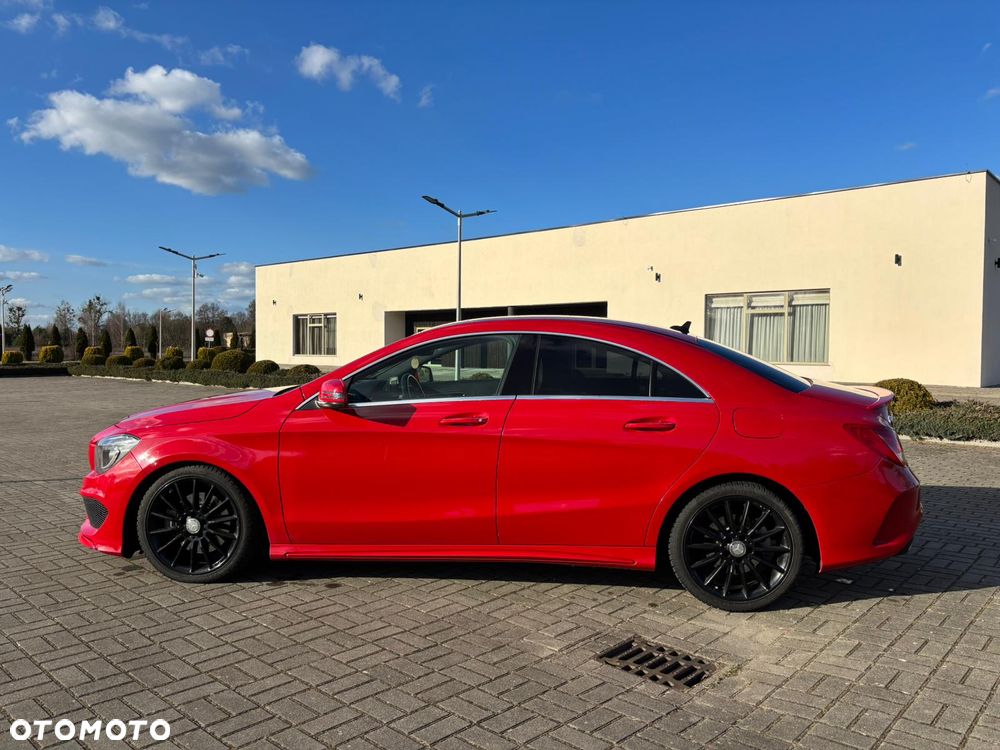 Mercedes-Benz CLA 250 7G-DCT - 7