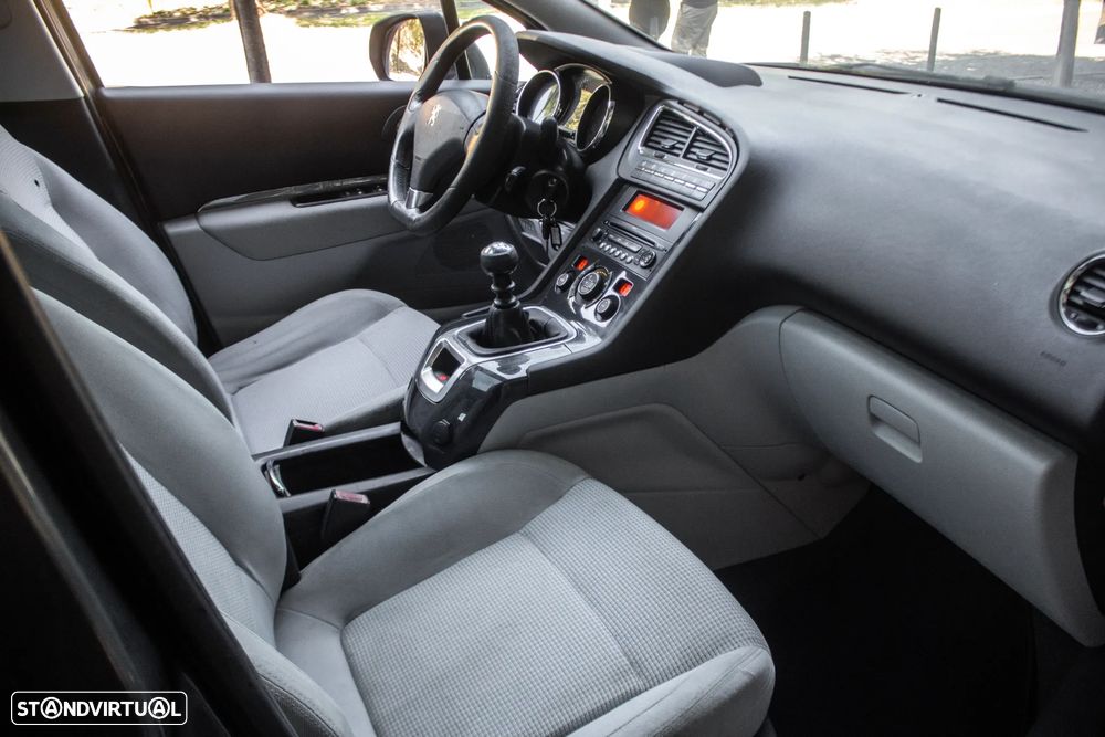 Peugeot 5008 1.6 HDi Executive - 11
