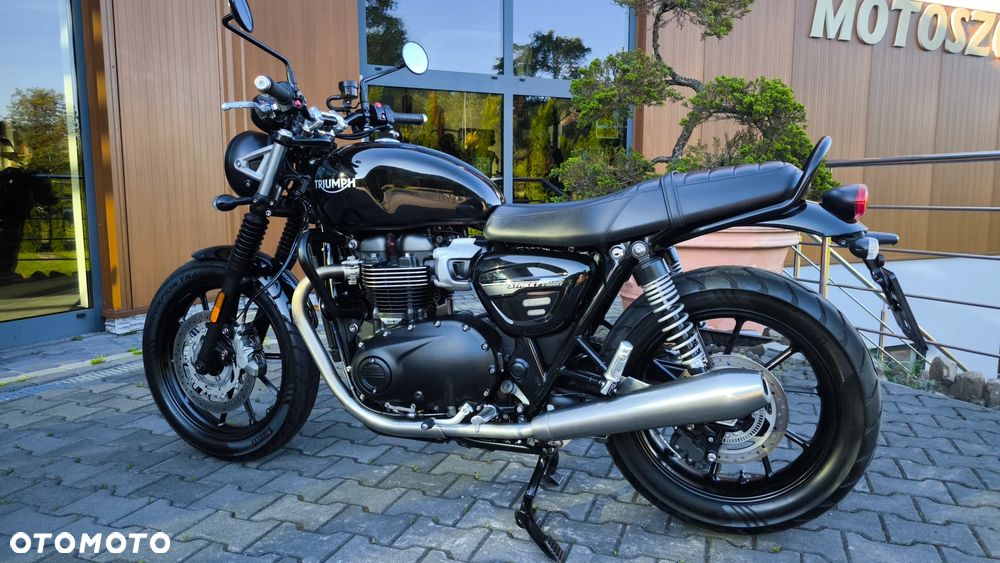 Triumph Street Twin - 10