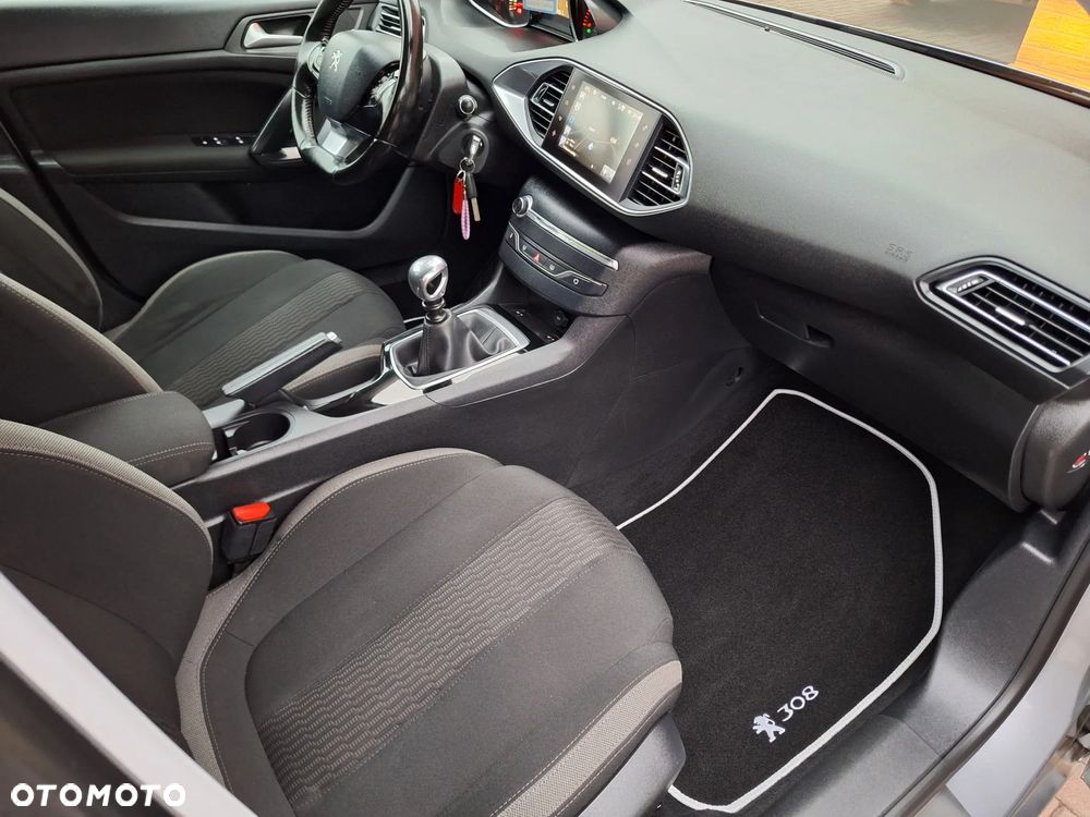 Peugeot 308 BlueHDi 120 Stop & Start Allure - 33