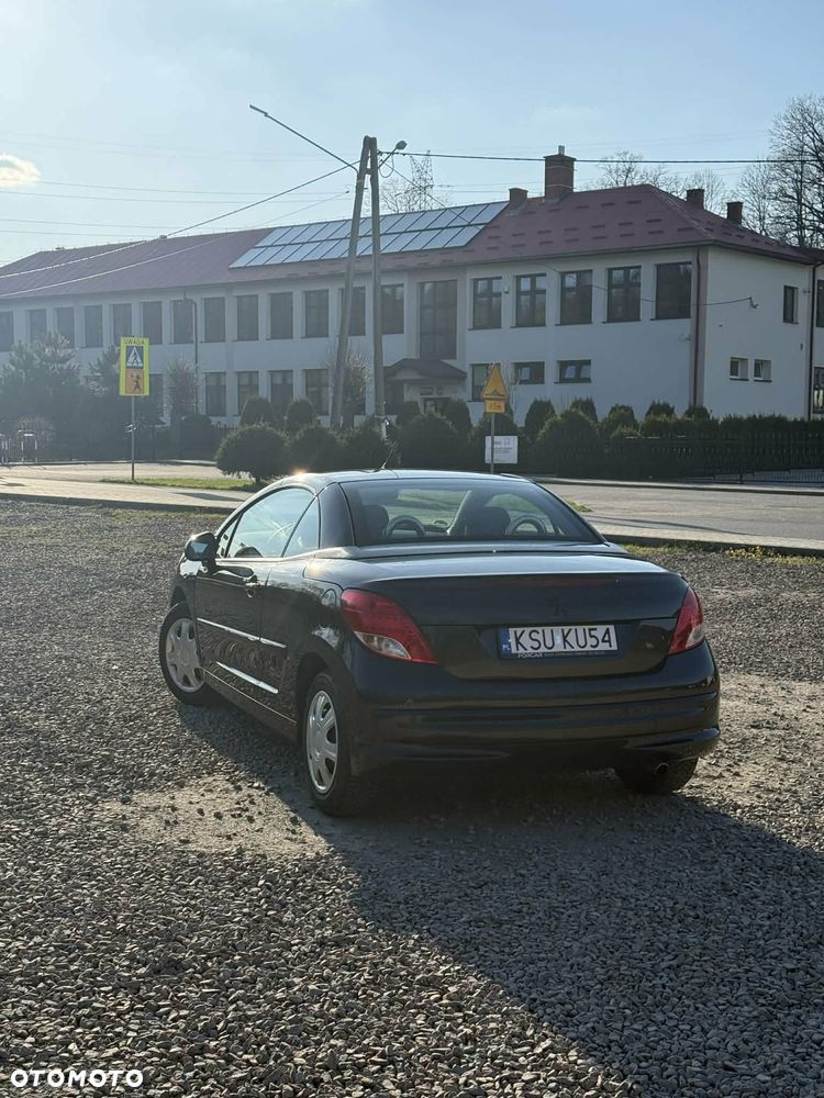 Peugeot 207 CC 1.6 Intense - 10