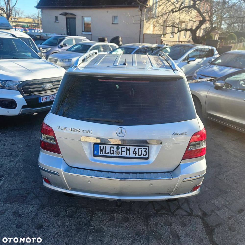 Mercedes-Benz GLK 320 CDI DPF 4Matic 7G-TRONIC Edition 1 - 12