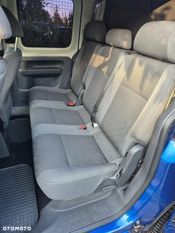 Volkswagen Caddy 2.0 TDI Comfortline DSG - 13