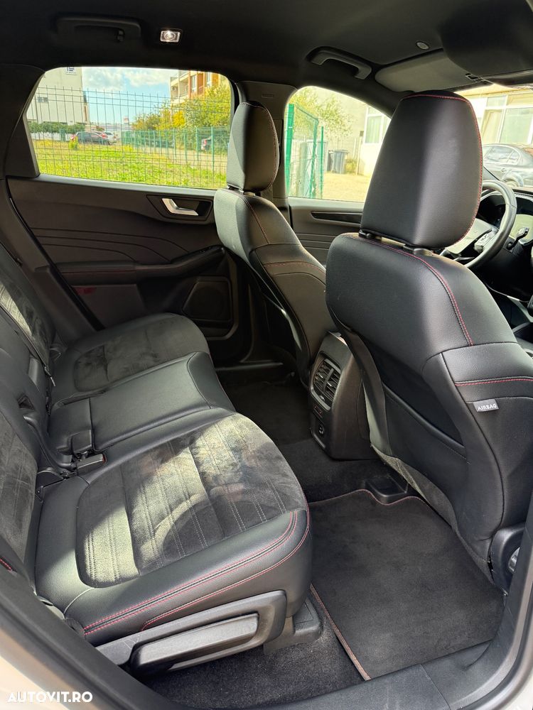 Ford Kuga 2.5 Duratec PHEV ST Line X - 21