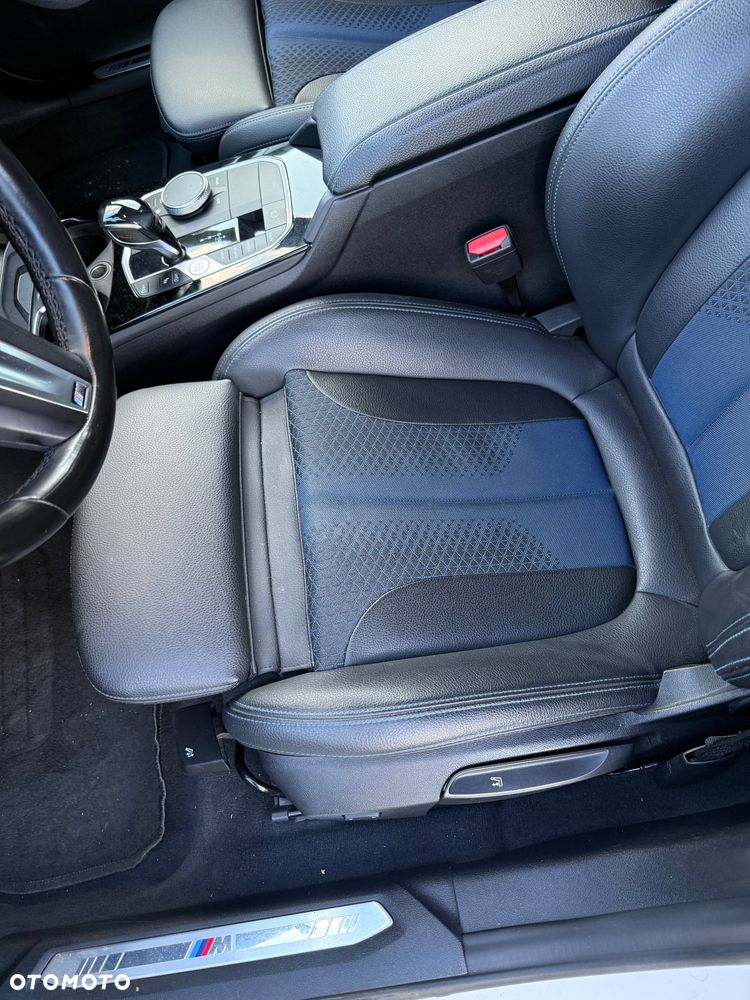 BMW Seria 2 218d - 29