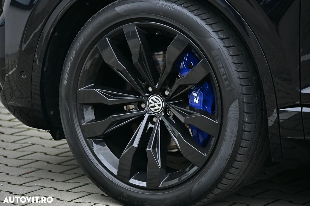 Volkswagen Touareg V6 TDI R-Style - 11