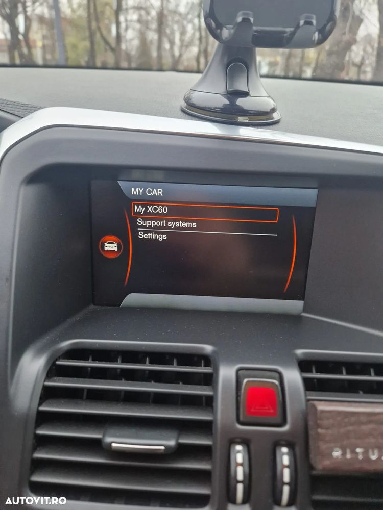 Volvo XC 60 D4 AWD Geartronic Kinetic - 15