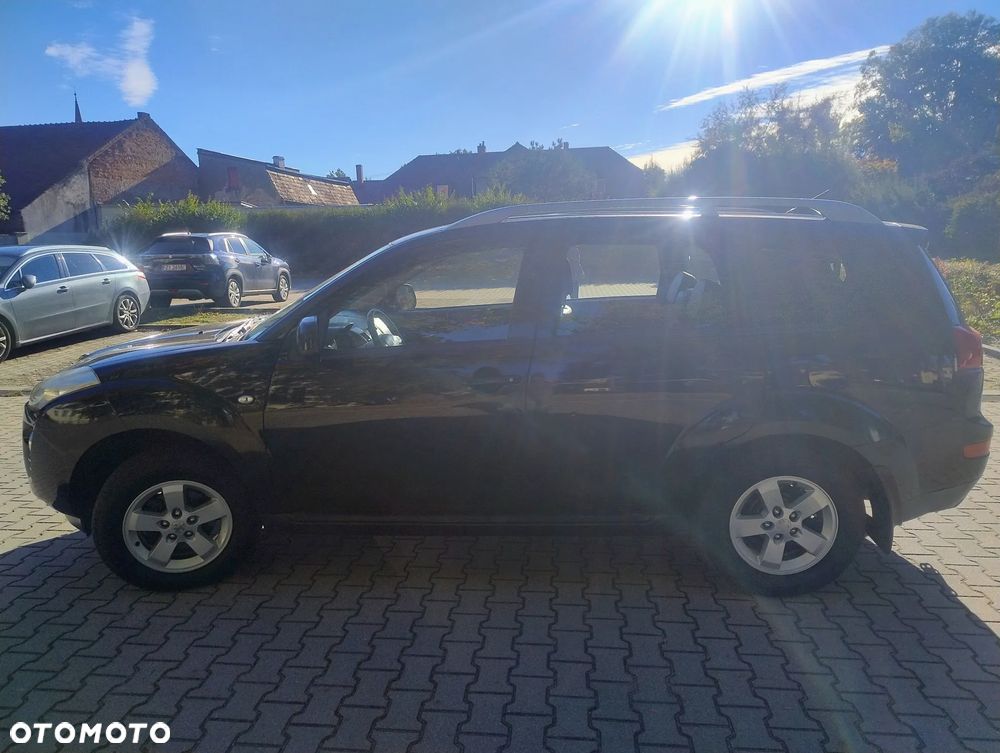 Peugeot 4007 HDI FAP 7-Sitzer Active - 6