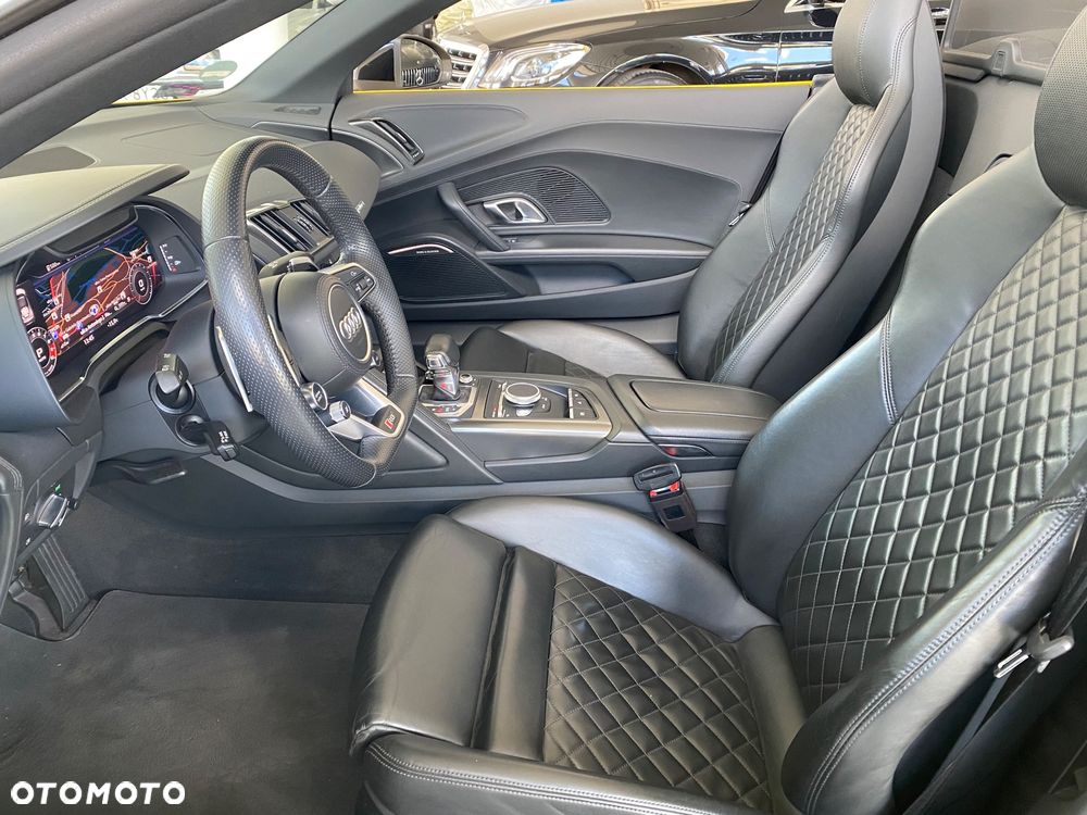 Audi R8 Spyder 5.2 FSI Quattro - 30