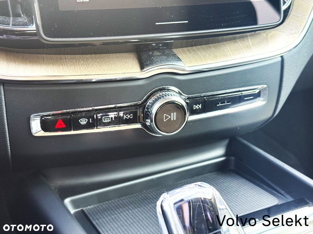 Volvo XC 60 - 19