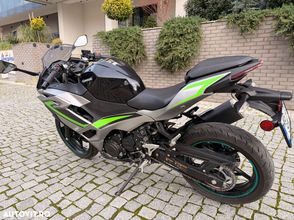 Kawasaki Ninja 500 - 3