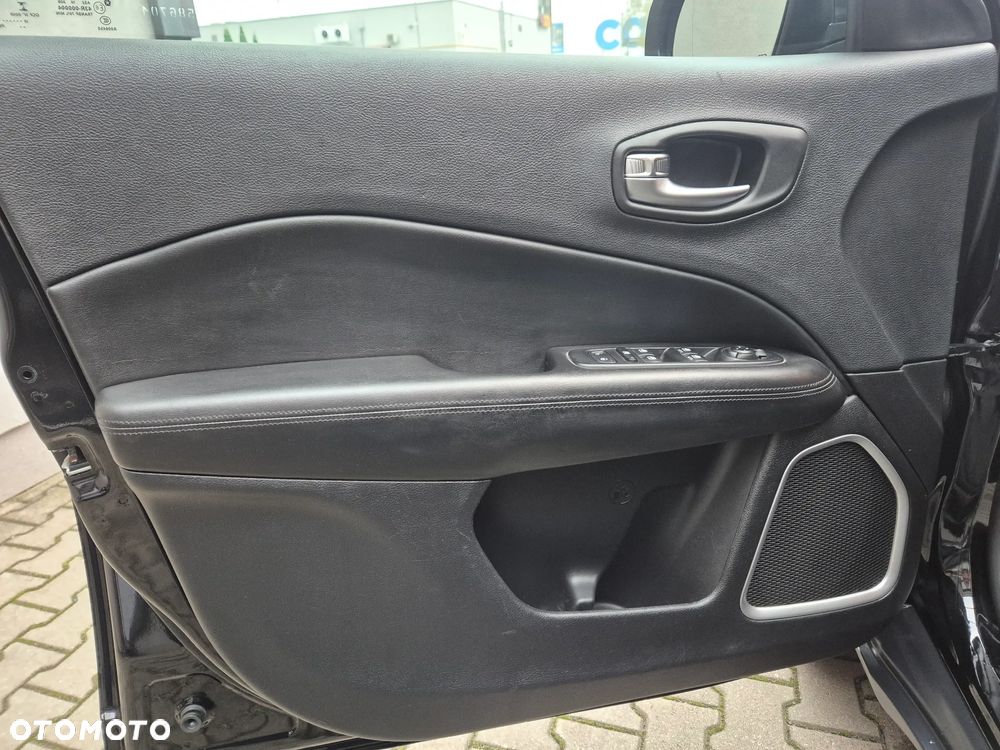 Jeep Compass 2.0 MJD Night Eagle 4WD S&S - 18