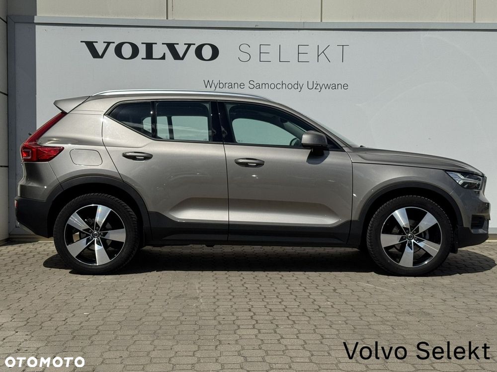 Volvo XC 40 T3 Momentum Pro - 9