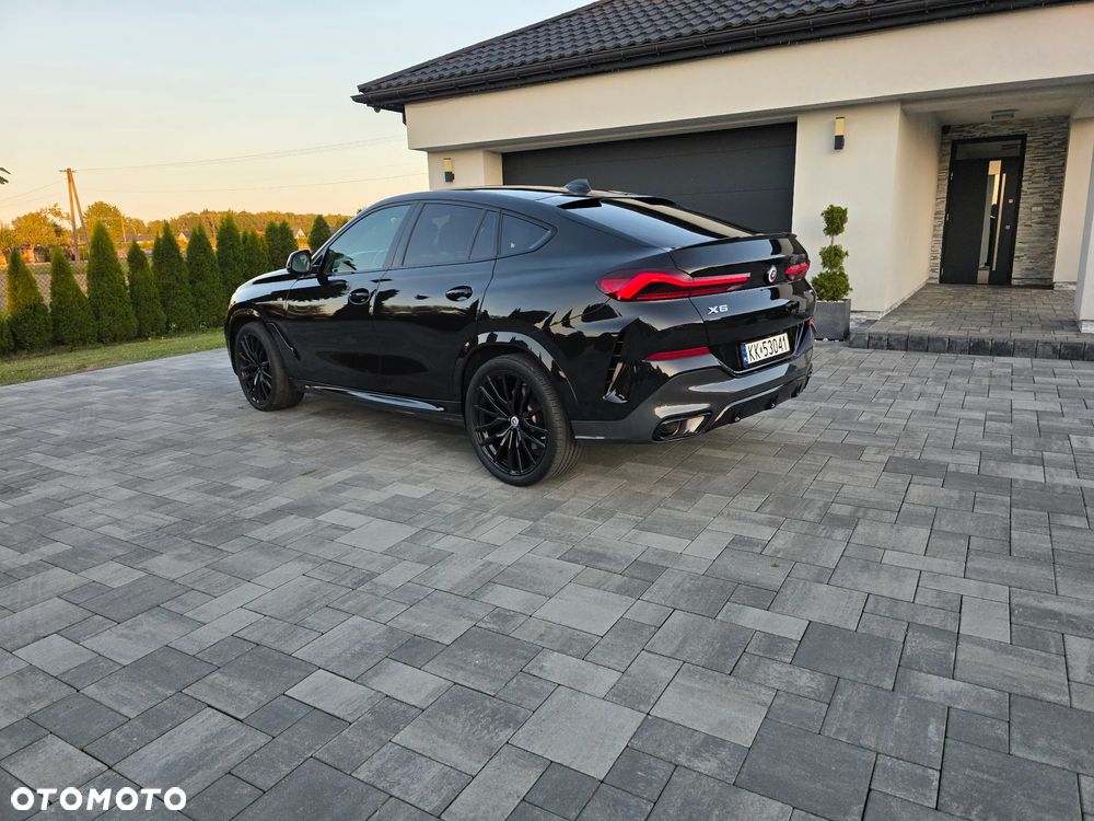 BMW X6 xDrive40d mHEV - 6
