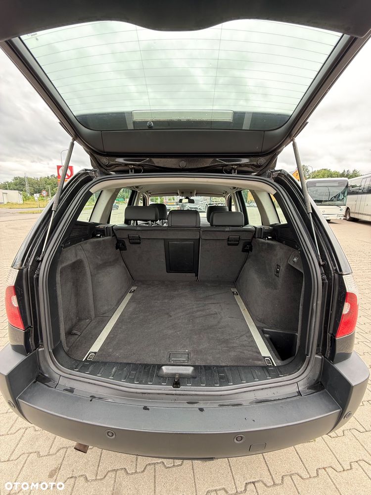 BMW X3 2.0d - 11