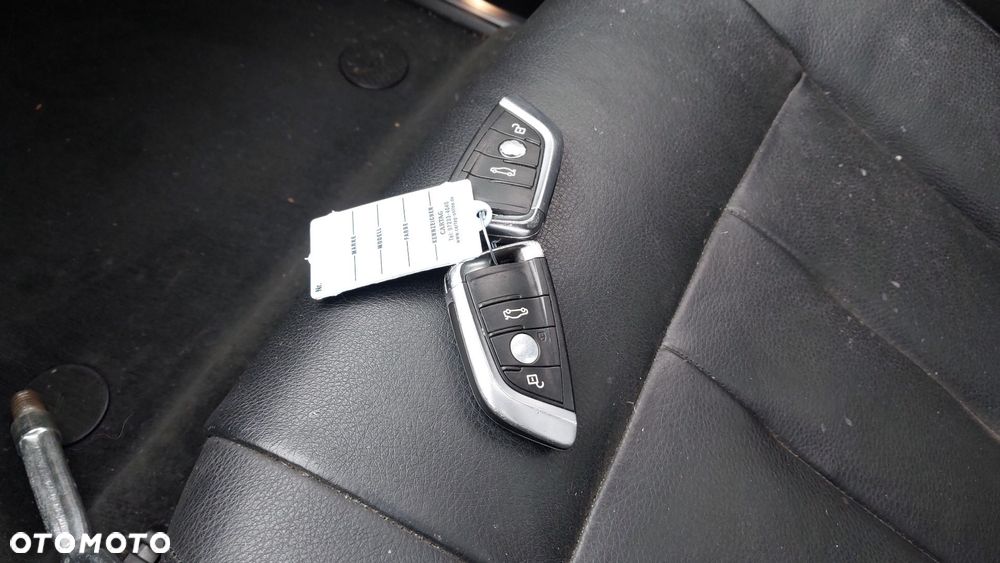 BMW X5 xDrive25d Sport-Aut - 8