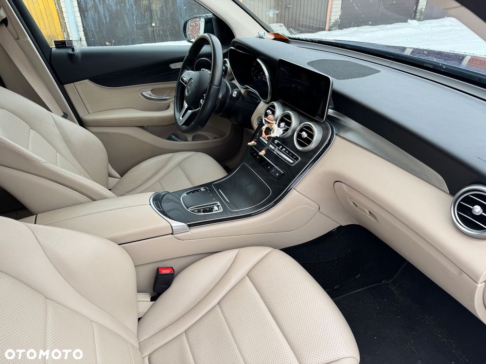 Mercedes-Benz GLC 220 d 4-Matic - 10