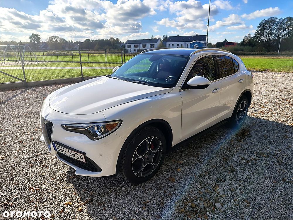 Alfa Romeo Stelvio 2018 photo 3