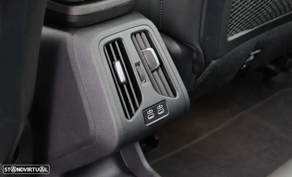 BMW 225xe Active Tourer e xDrive Pack Desportivo M - 33