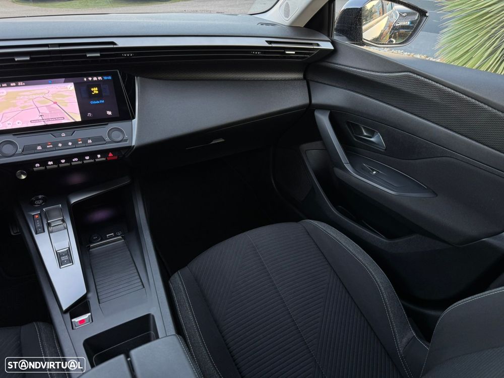 Peugeot 308 SW 1.6 Hybrid Active Pack e-EAT8 - 22