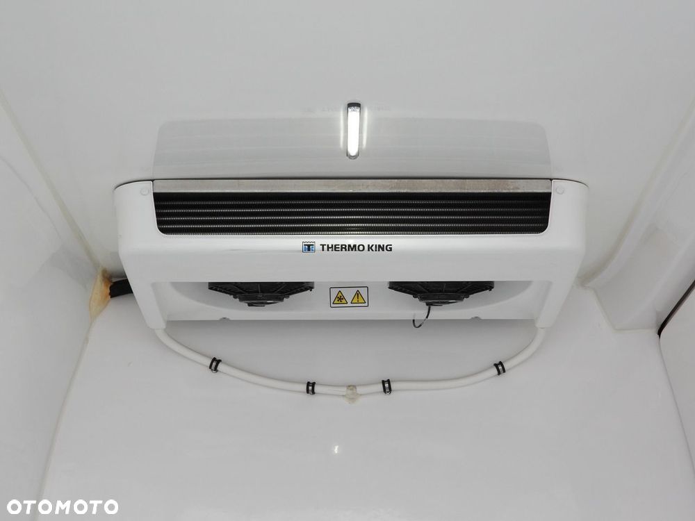 Iveco DAILY 35S14 FURGON CHŁODNIA  -10*C ZASILANIE 230V TEMPOMAT NAWIGACJA AUTOMAT HI-MATIC KLIMATYZACJA  140KM - 22