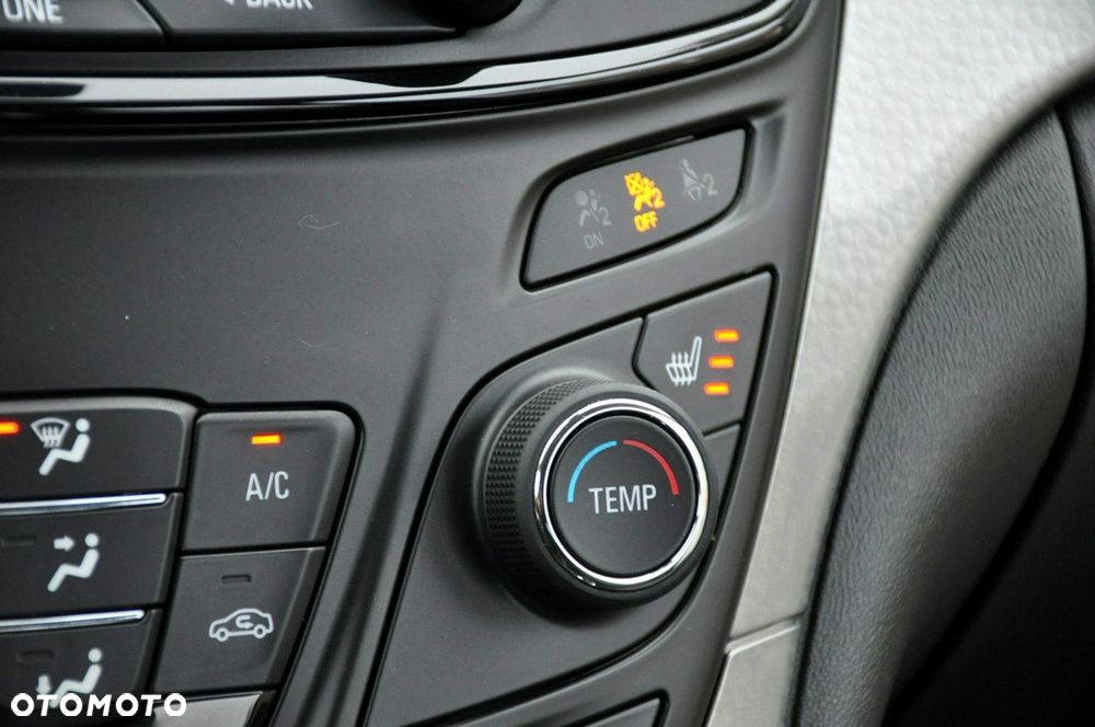 Opel Insignia - 34