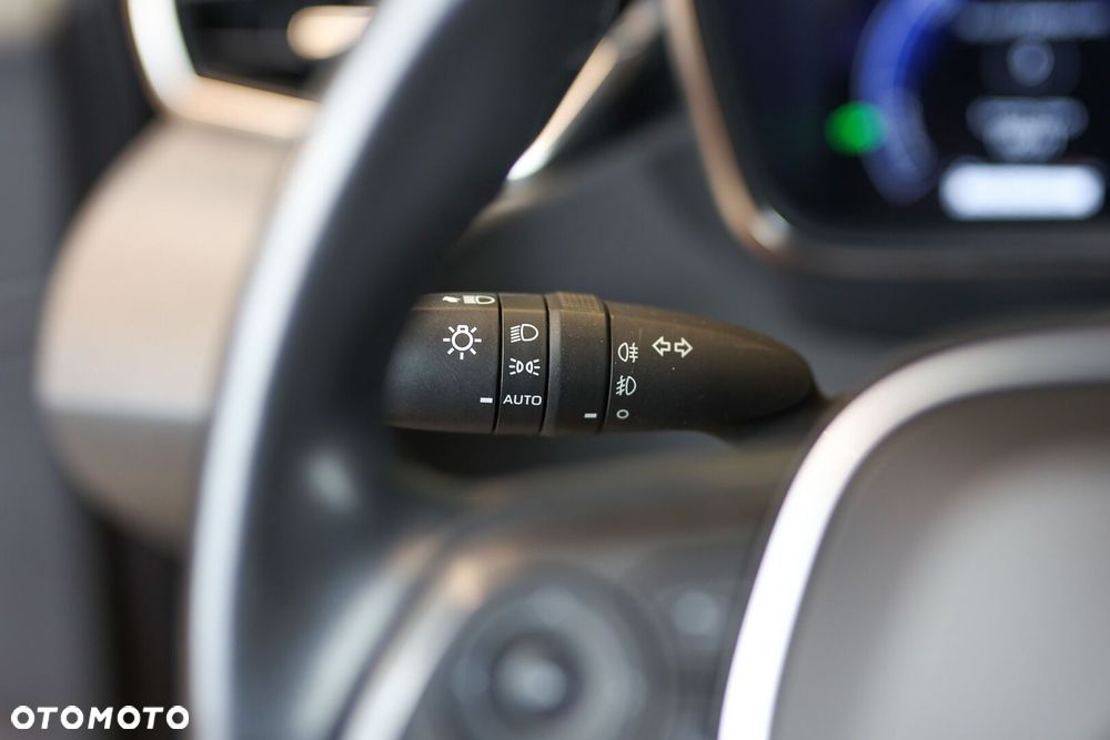 Toyota Corolla 1.8 Hybrid Comfort - 26