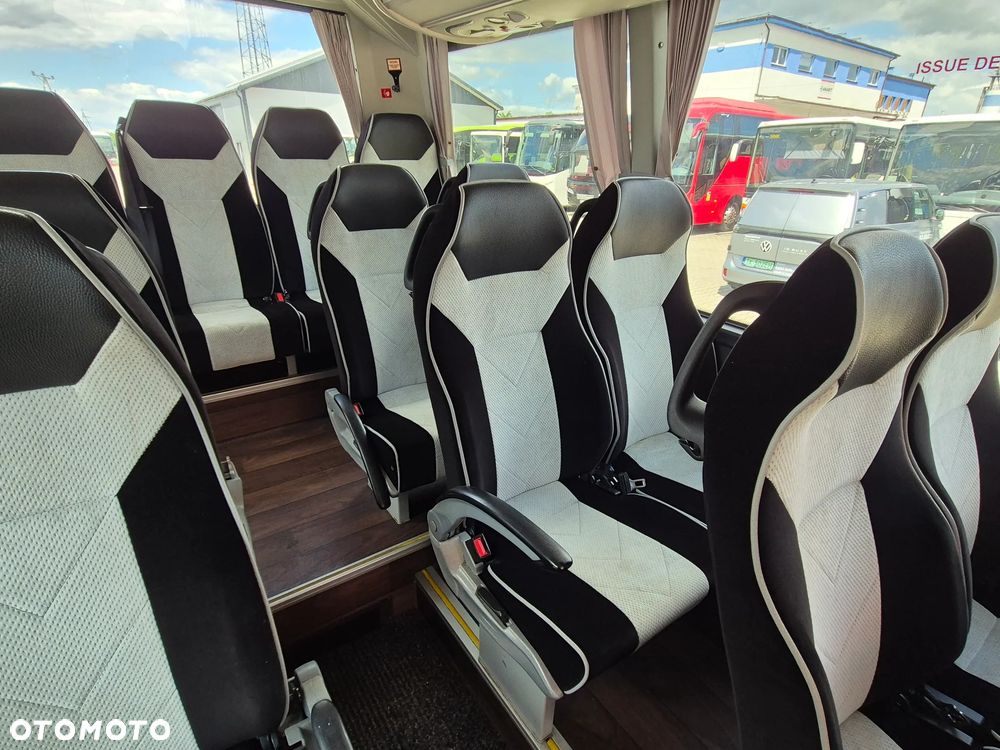 Iveco WING / SPROWADZONY/ KLIMA/ 29 MIEJSC / MANUAL - 24
