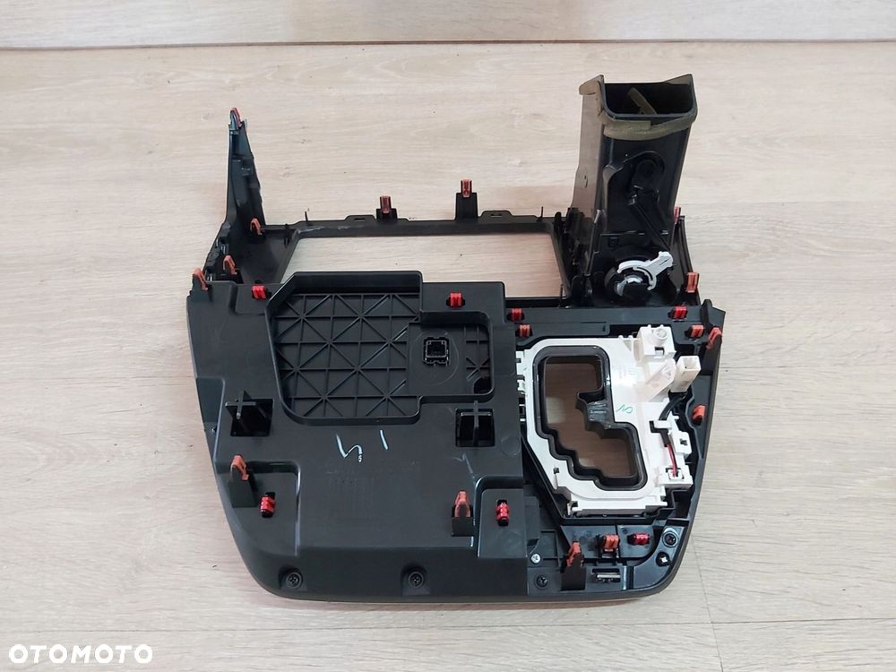 TOYOTA Sienna 2015 Lift panel nawiewu klimatyzacji ramka radia - 4