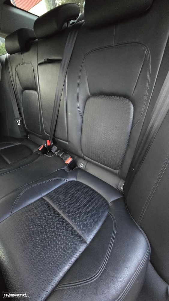 Jaguar XF 2.0 D Prestige Aut. - 29