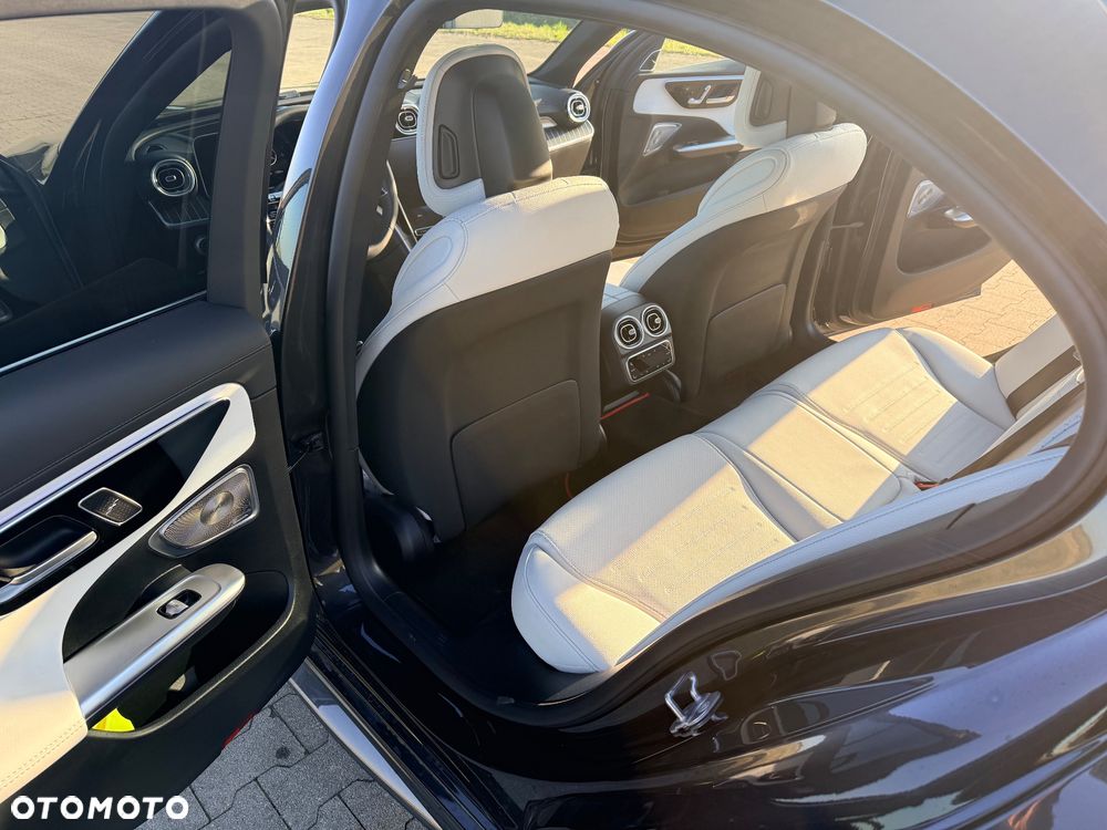 Mercedes-Benz Klasa C 300 d mHEV 4-Matic Avantgarde - 4